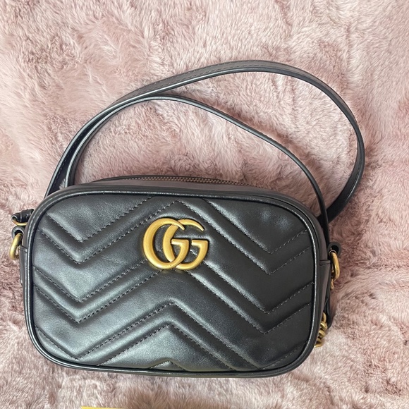 Gucci Handbags - Mini marmont